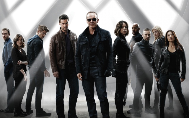 Agents of Shield dynamic group shot