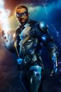 BLACK LIGHTNING First-Look Image_58dc239fd02000.11195132